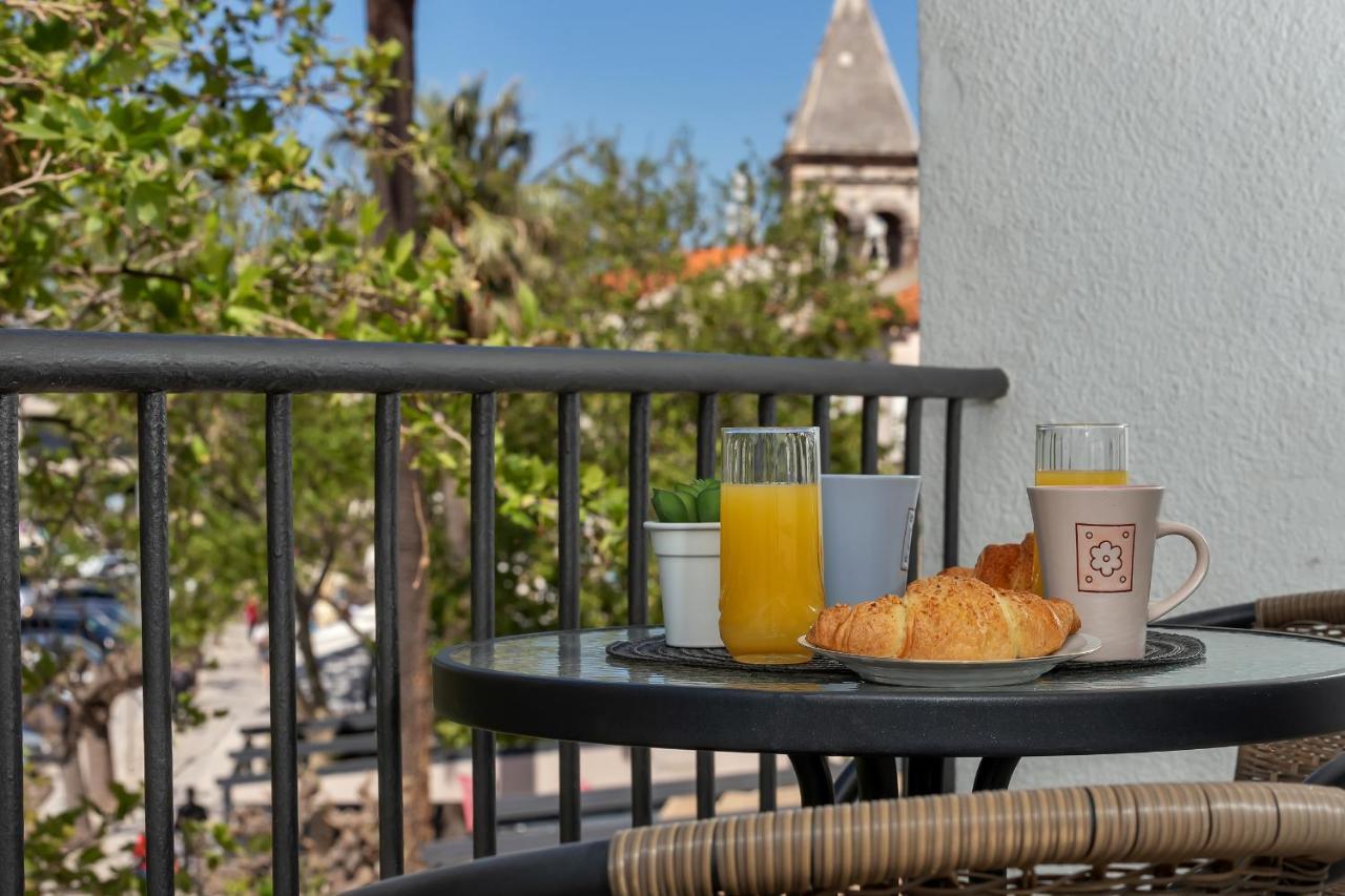 Apartment Riva Макарска Екстериор снимка