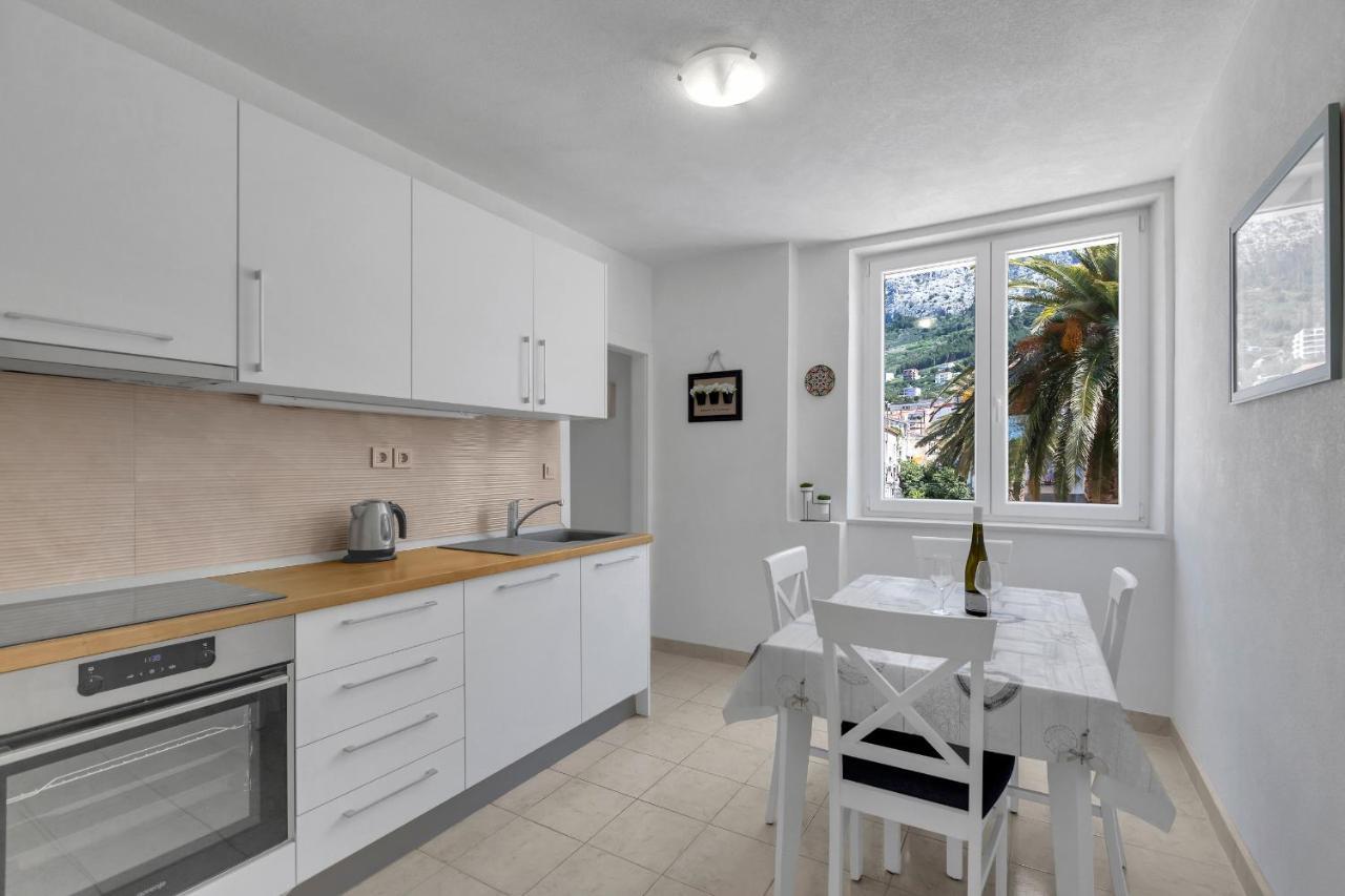 Apartment Riva Макарска Екстериор снимка