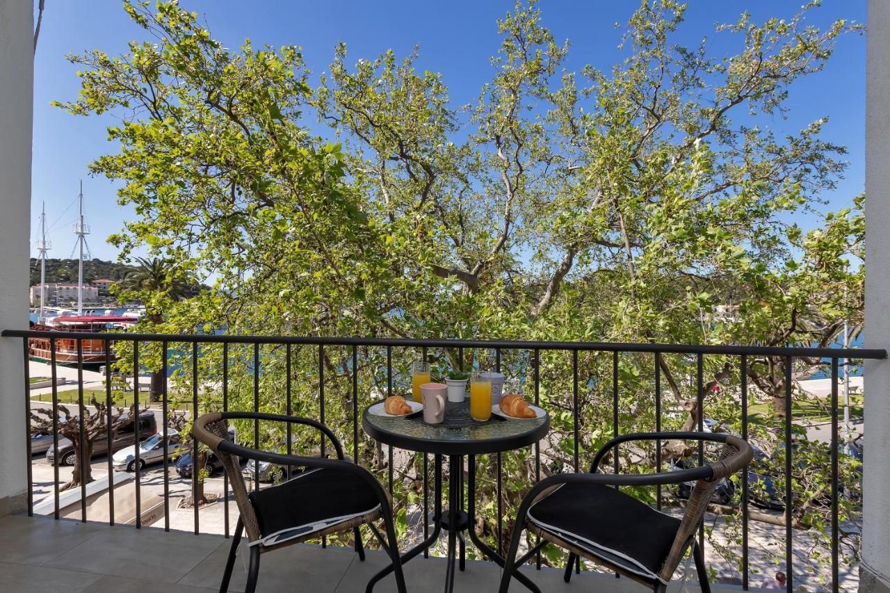Apartment Riva Макарска Екстериор снимка