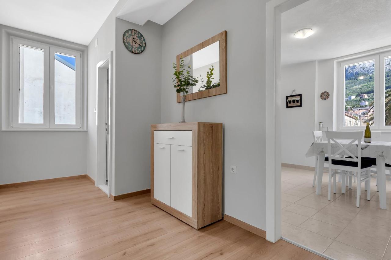 Apartment Riva Макарска Екстериор снимка