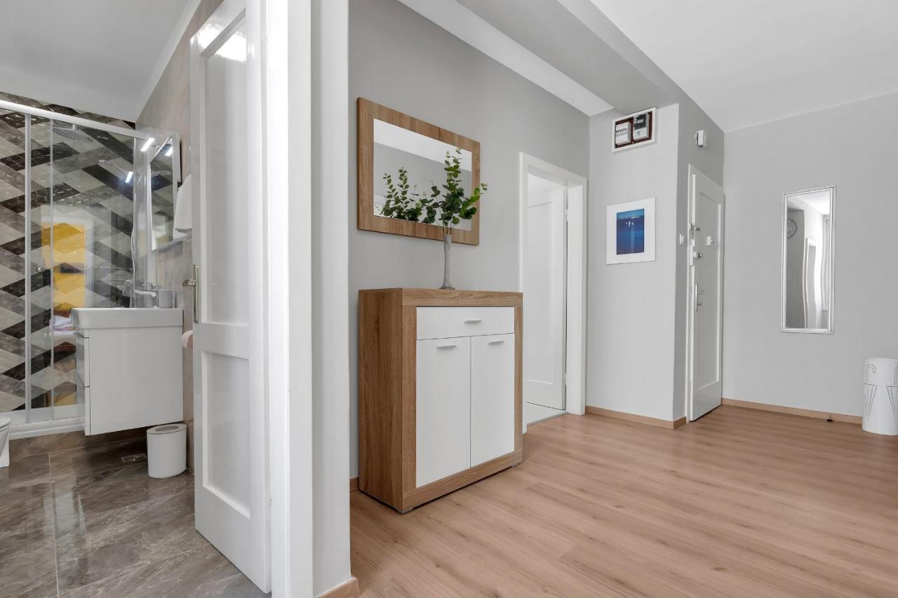 Apartment Riva Макарска Екстериор снимка