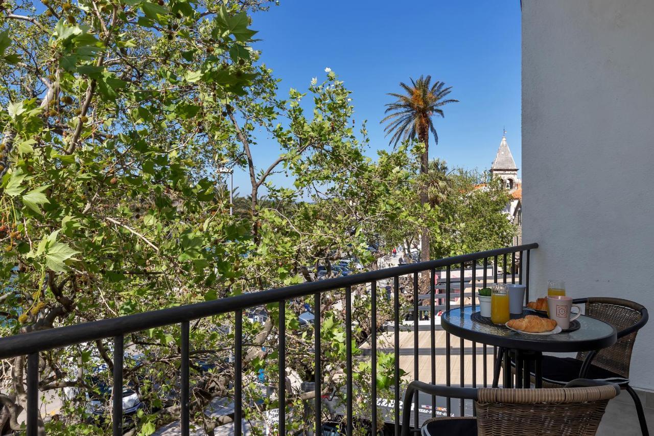 Apartment Riva Макарска Екстериор снимка